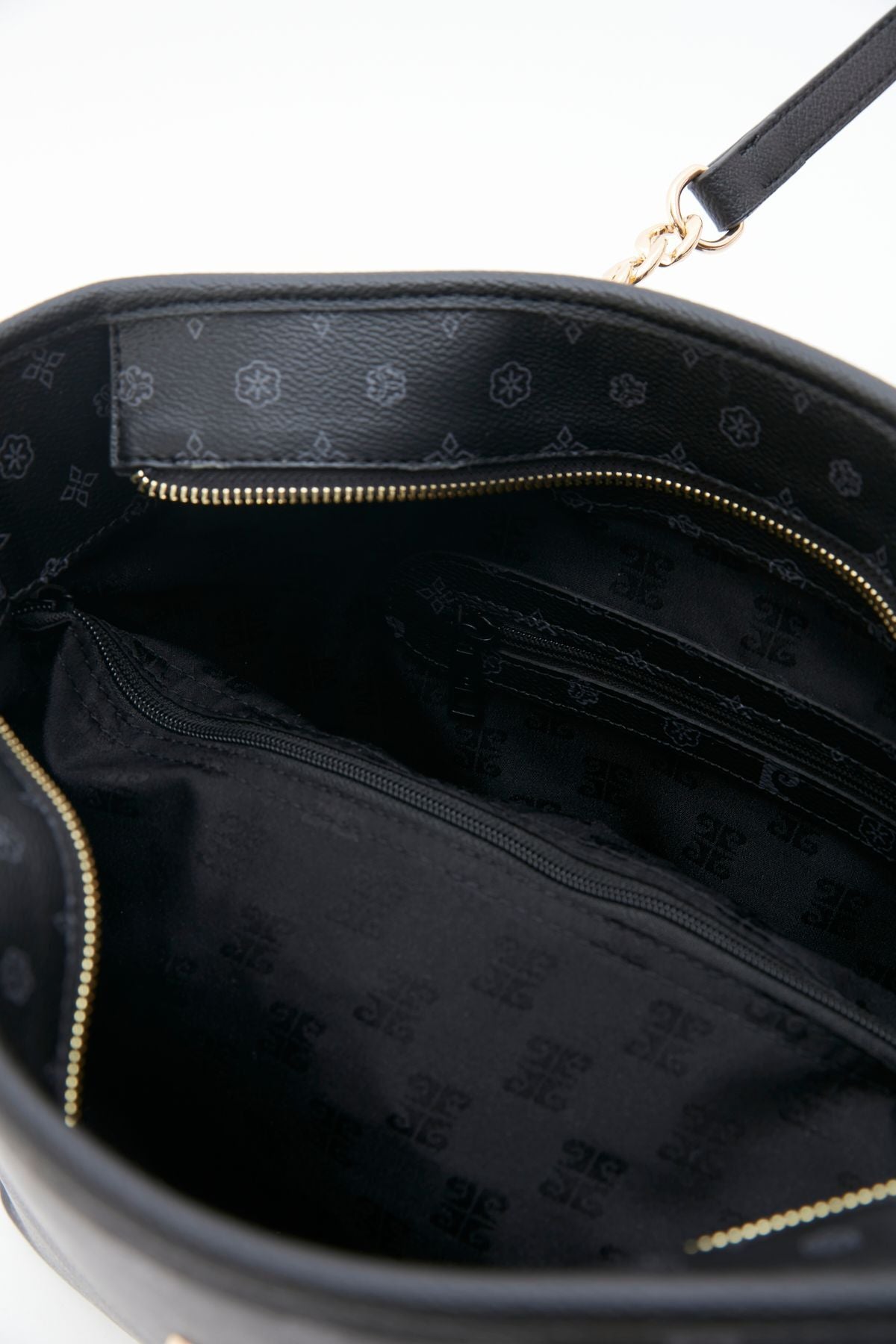 Siyah Monogram Kadın Omuz Çantası 05PO22Y1546