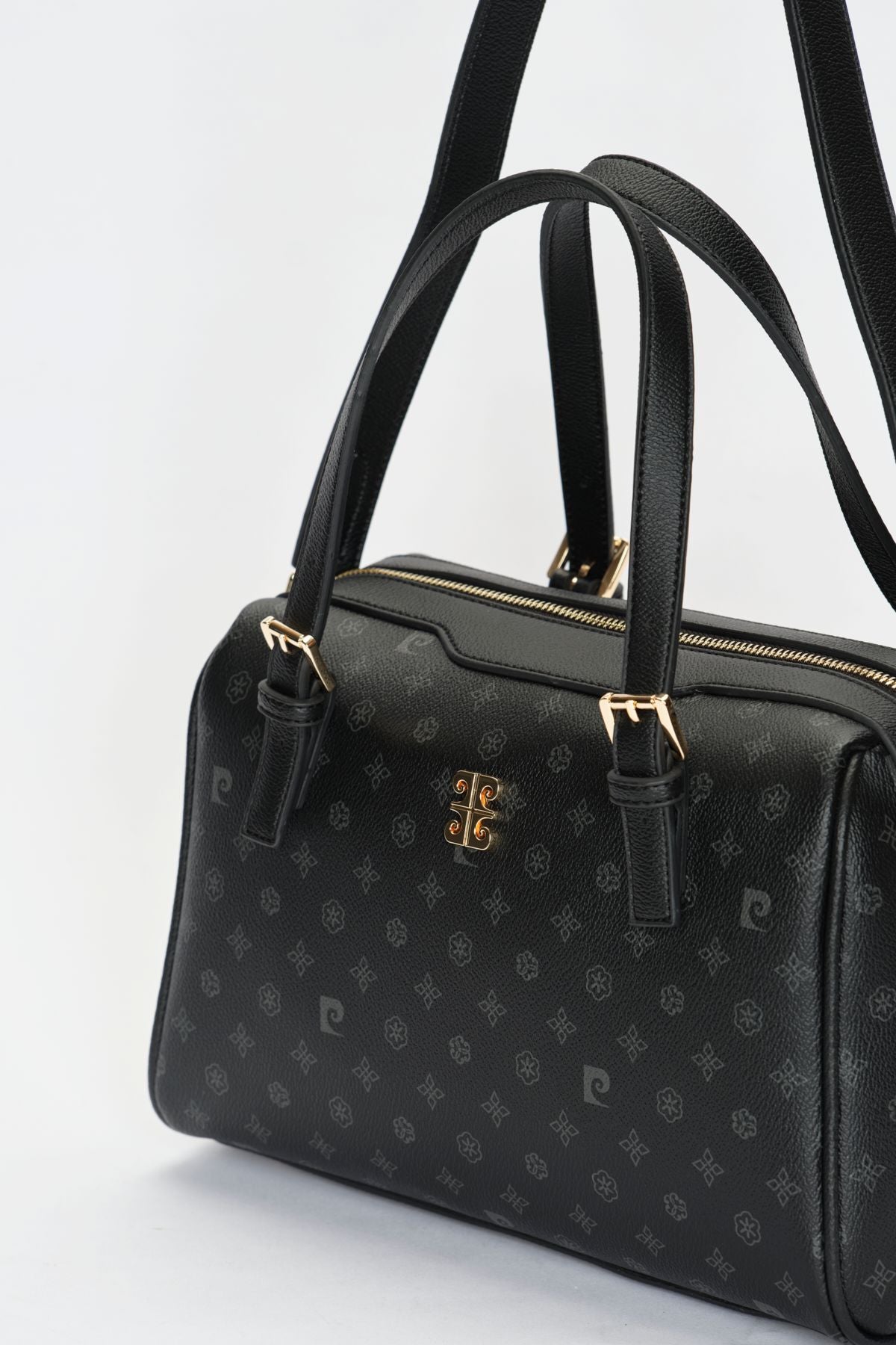 Siyah Monogram Kadın Omuz Çantası 05PO22Y1532